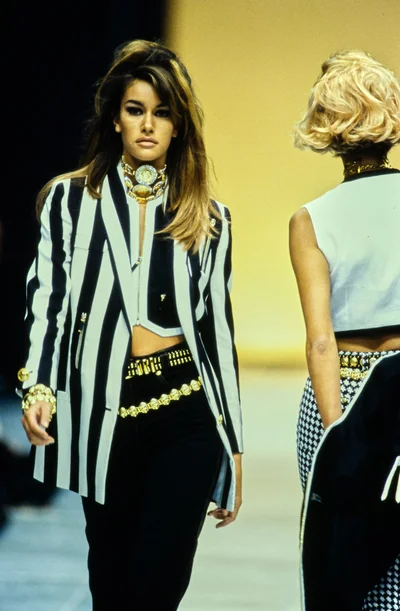 Look 15